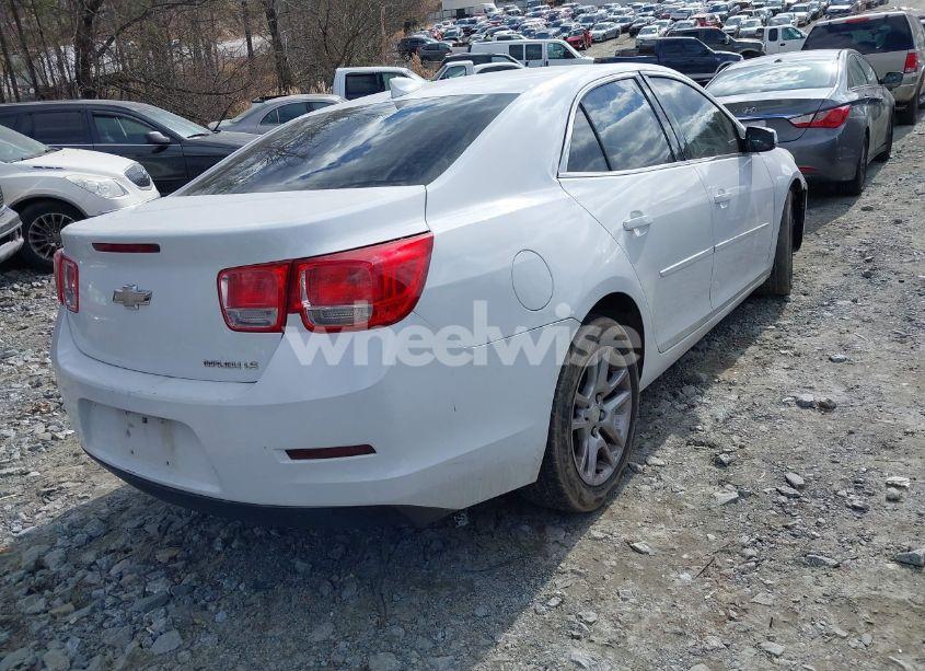 Photo 4 of 2015 Chevrolet Malibu 1LT (VIN 1G11C5SL6FF278691)