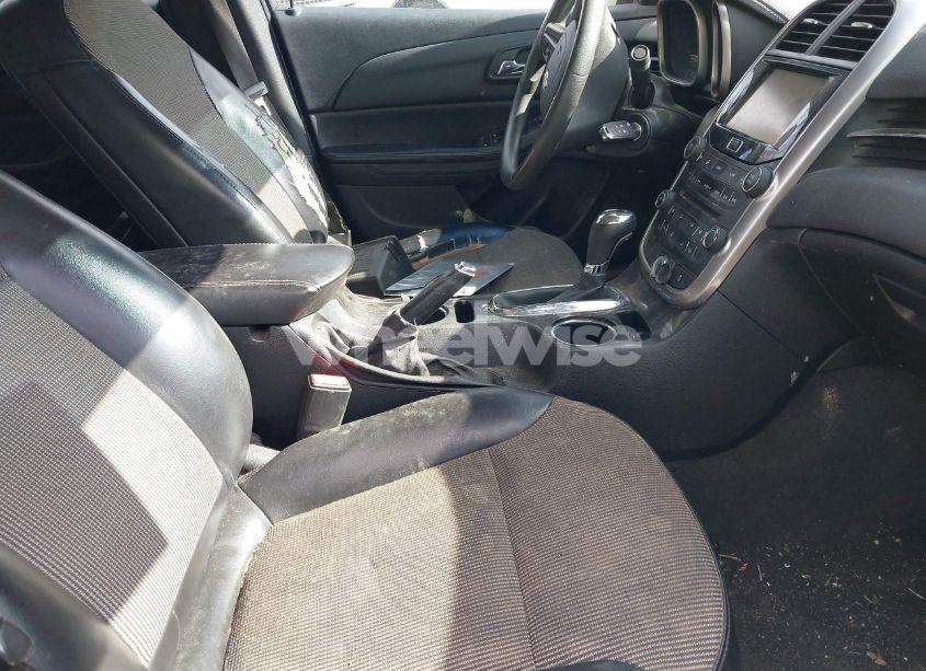 Photo 5 of 2015 Chevrolet Malibu 1LT (VIN 1G11C5SL6FF278691)