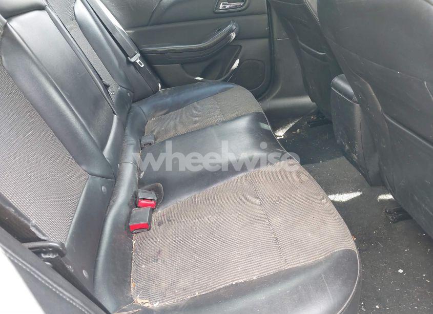 Photo 8 of 2015 Chevrolet Malibu 1LT (VIN 1G11C5SL6FF278691)