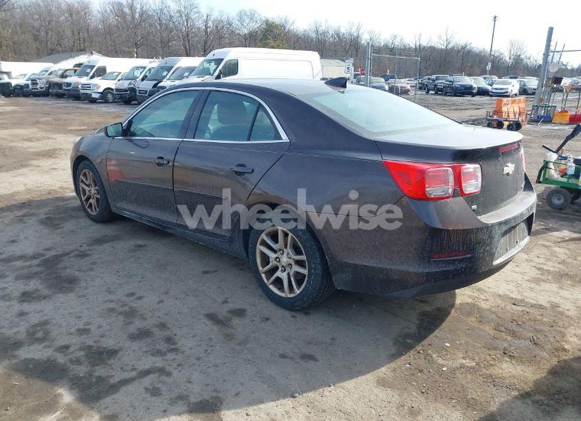 Photo 3 of 2015 Chevrolet Malibu 1LT (VIN 1G11C5SL6FF294938)