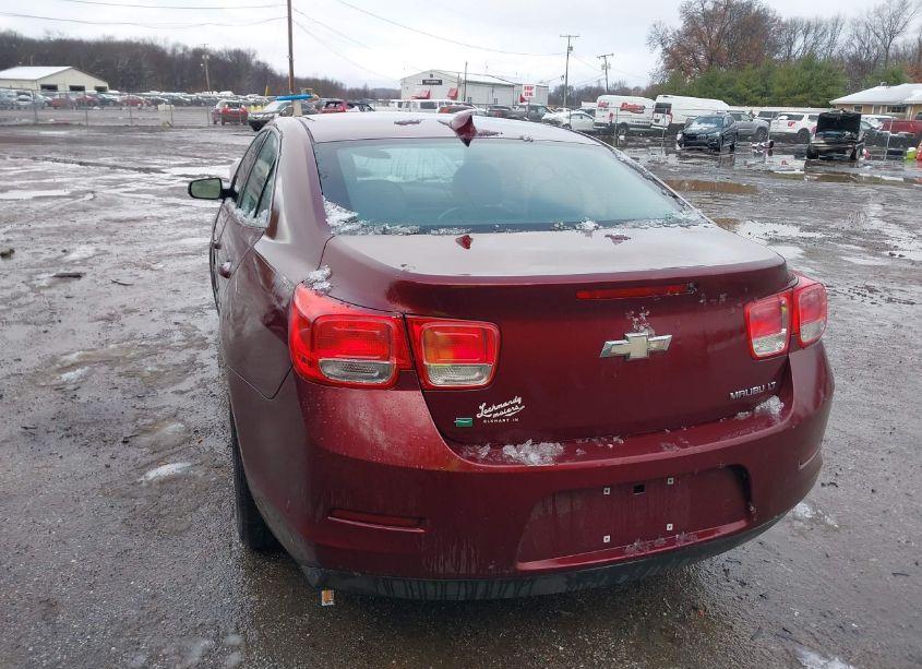 Photo 3 of 2015 Chevrolet Malibu 1LT (VIN 1G11C5SL6FF314363)