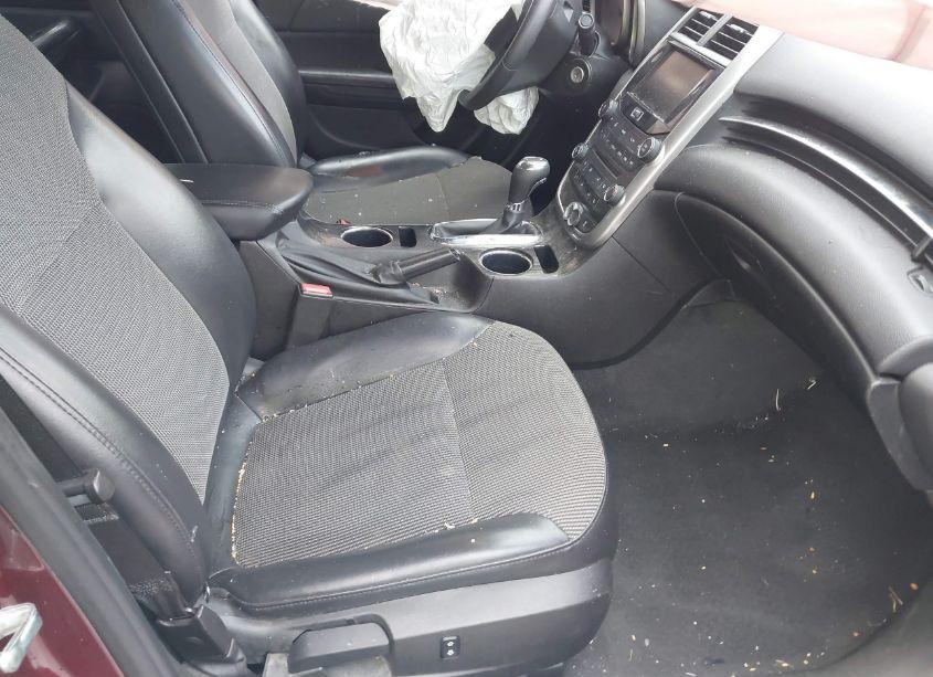 Photo 5 of 2015 Chevrolet Malibu 1LT (VIN 1G11C5SL6FF314363)