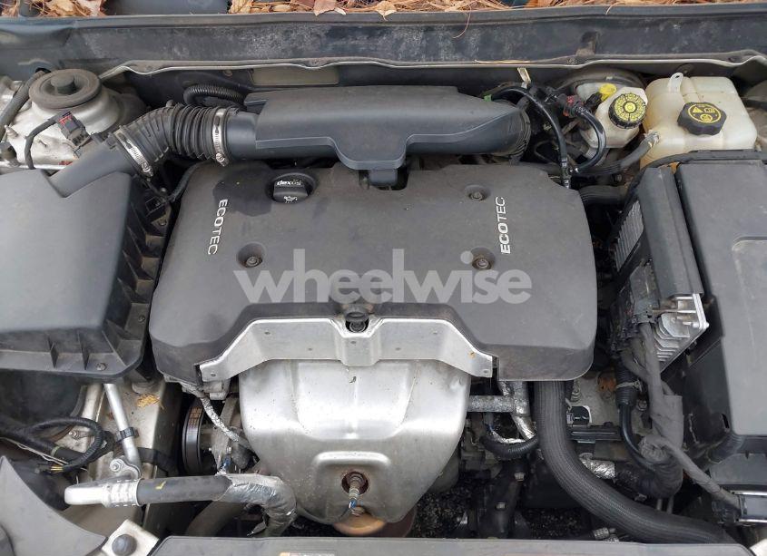 Photo 10 of 2015 Chevrolet Malibu 1LT (VIN 1G11C5SL6FF319014)