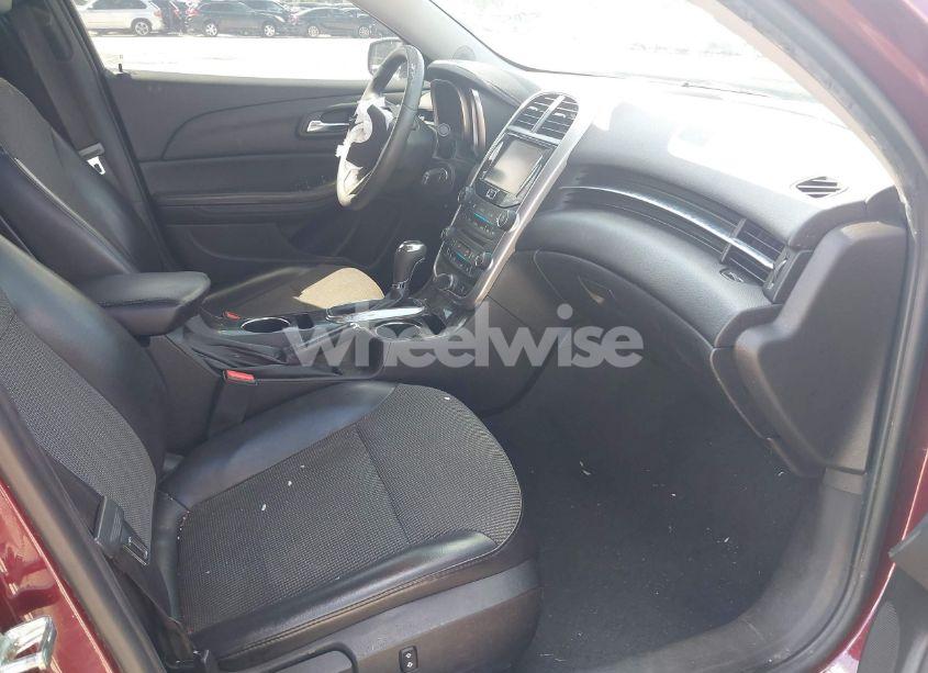 Photo 5 of 2015 Chevrolet Malibu 1LT (VIN 1G11C5SL6FF347587)