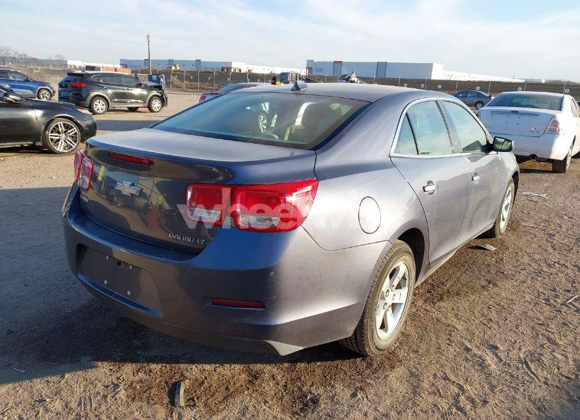 Photo 4 of 2014 Chevrolet Malibu 1LT (VIN 1G11C5SL7EF108869)