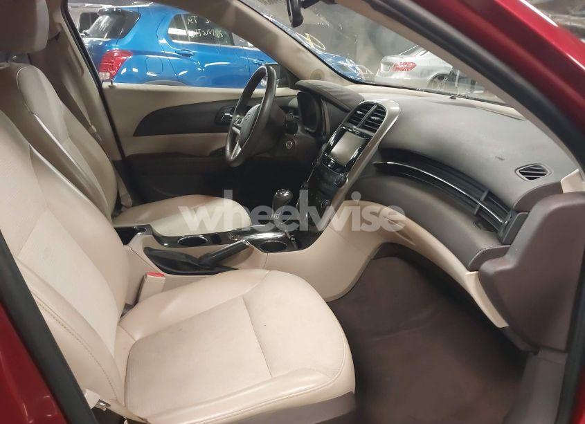 Photo 5 of 2014 Chevrolet Malibu 1LT (VIN 1G11C5SL7EF112212)