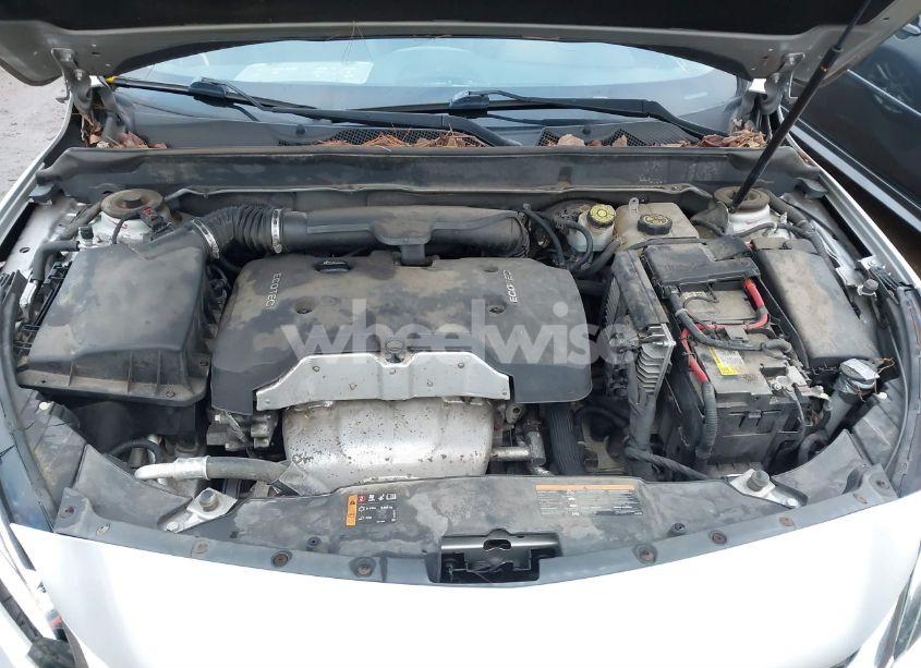 Photo 10 of 2014 Chevrolet Malibu 1LT (VIN 1G11C5SL7EF155450)
