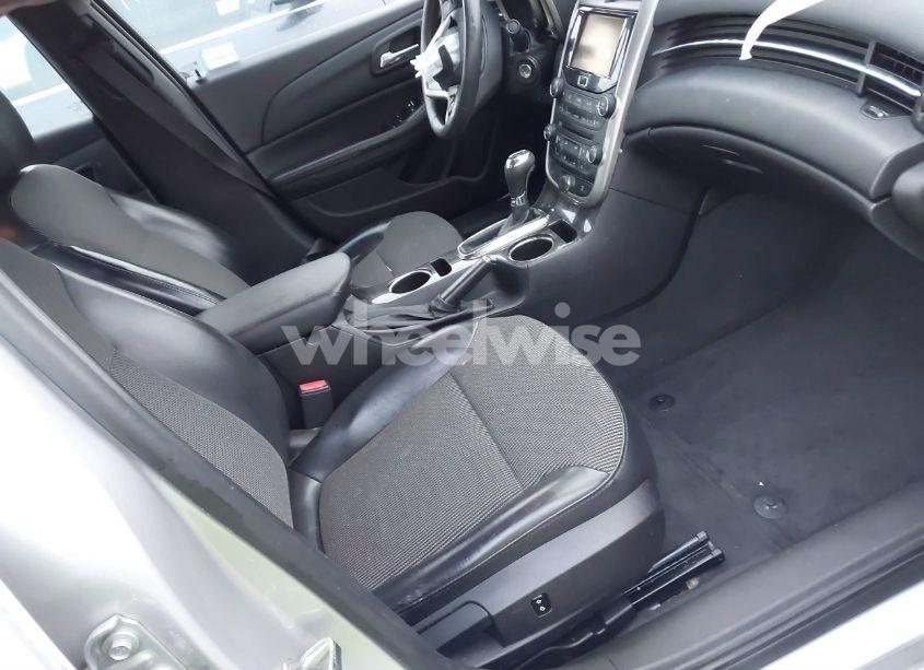 Photo 5 of 2014 Chevrolet Malibu 1LT (VIN 1G11C5SL7EF155450)