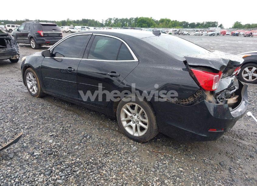 Photo 3 of 2014 Chevrolet Malibu 1LT (VIN 1G11C5SL7EF165380)