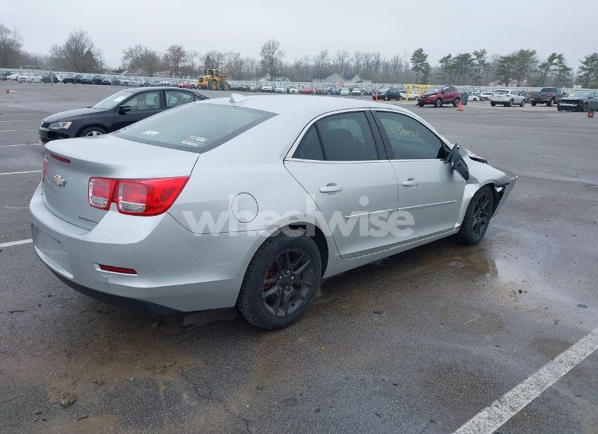 Photo 4 of 2014 Chevrolet Malibu 1LT (VIN 1G11C5SL7EF209796)
