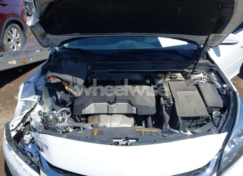 Photo 10 of 2014 Chevrolet Malibu 1LT (VIN 1G11C5SL7EF210303)