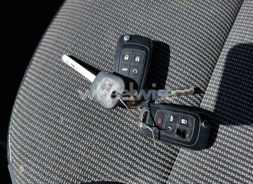 Photo 11 of 2014 Chevrolet Malibu 1LT (VIN 1G11C5SL7EF210303)