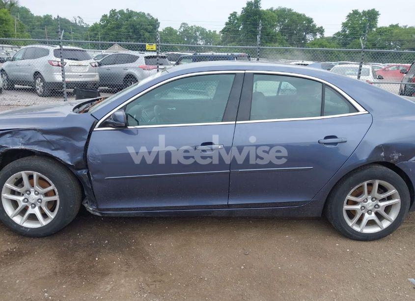 Photo 13 of 2014 Chevrolet Malibu 1LT (VIN 1G11C5SL7EF219230)