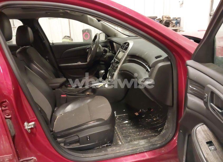 Photo 5 of 2014 Chevrolet Malibu 1LT (VIN 1G11C5SL7EF219809)