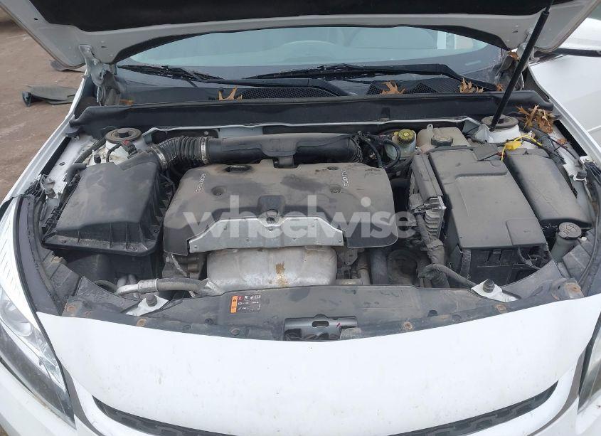 Photo 10 of 2014 Chevrolet Malibu 1LT (VIN 1G11C5SL7EF272820)