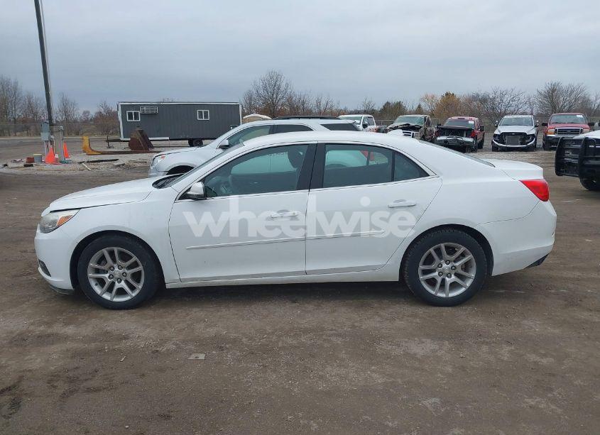 Photo 14 of 2014 Chevrolet Malibu 1LT (VIN 1G11C5SL7EF272820)