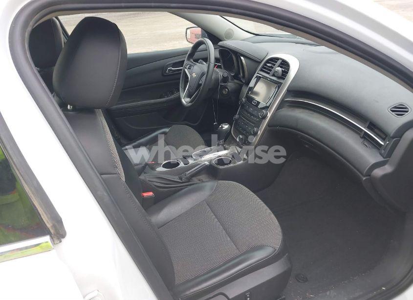 Photo 5 of 2014 Chevrolet Malibu 1LT (VIN 1G11C5SL7EF272820)