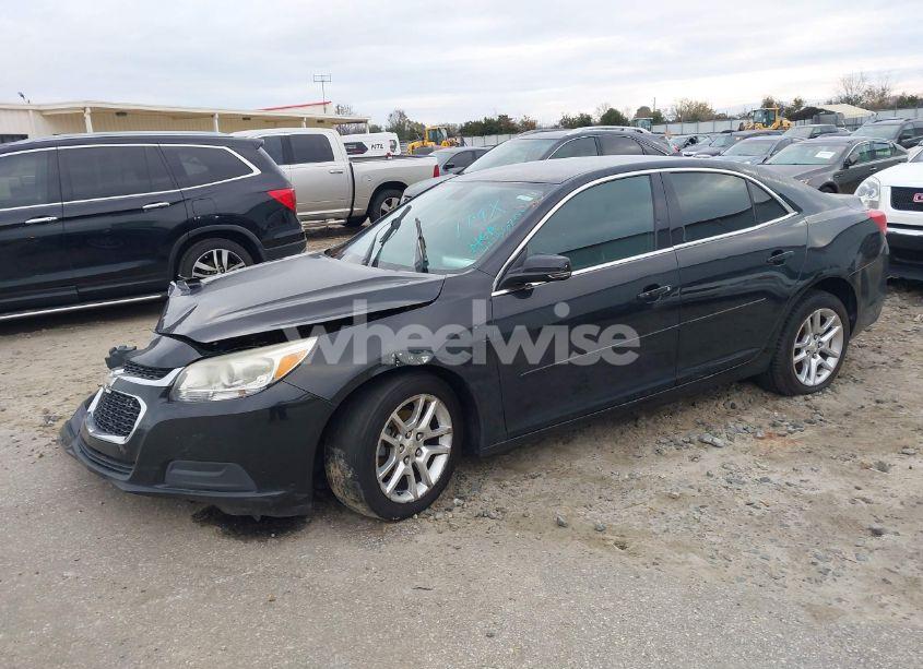 Photo 2 of 2014 Chevrolet Malibu 1LT (VIN 1G11C5SL7EF274499)
