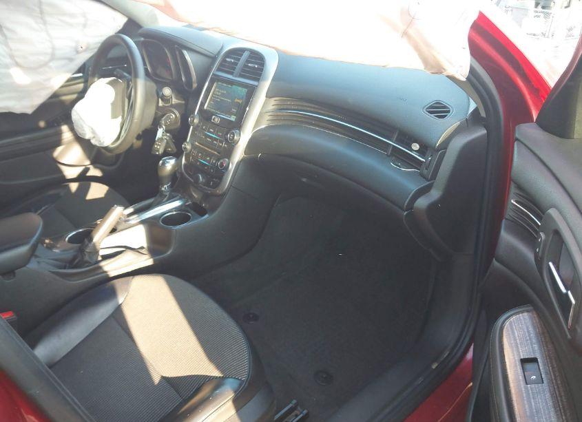 Photo 5 of 2014 Chevrolet Malibu 1LT (VIN 1G11C5SL7EU136800)