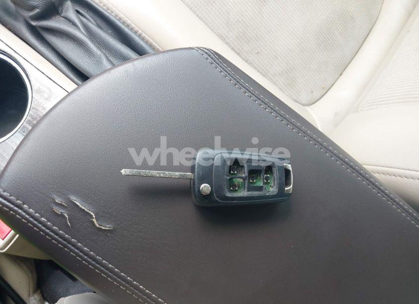 Photo 11 of 2015 Chevrolet Malibu 1LT (VIN 1G11C5SL7FF153537)