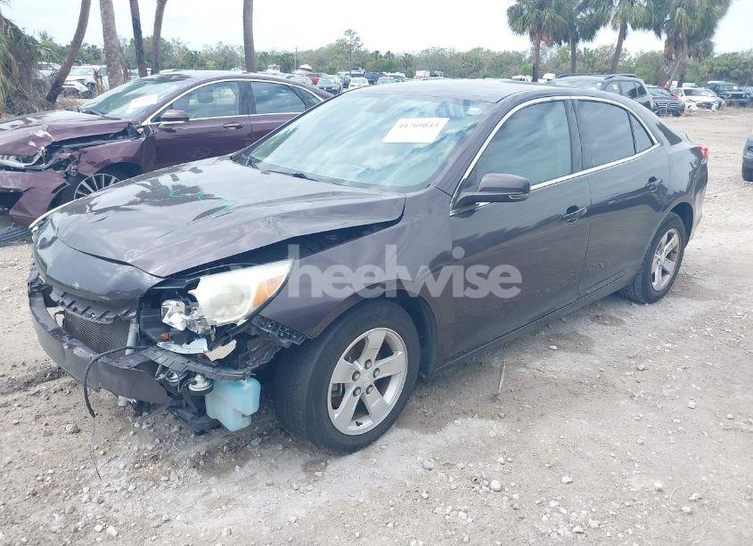 Photo 2 of 2015 Chevrolet Malibu 1LT (VIN 1G11C5SL7FF153537)