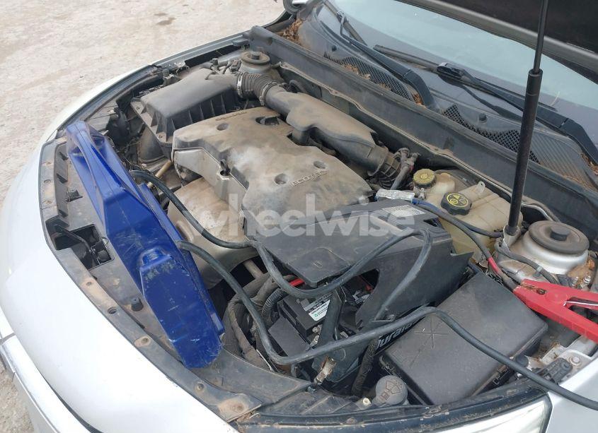 Photo 10 of 2015 Chevrolet Malibu 1LT (VIN 1G11C5SL7FF171410)