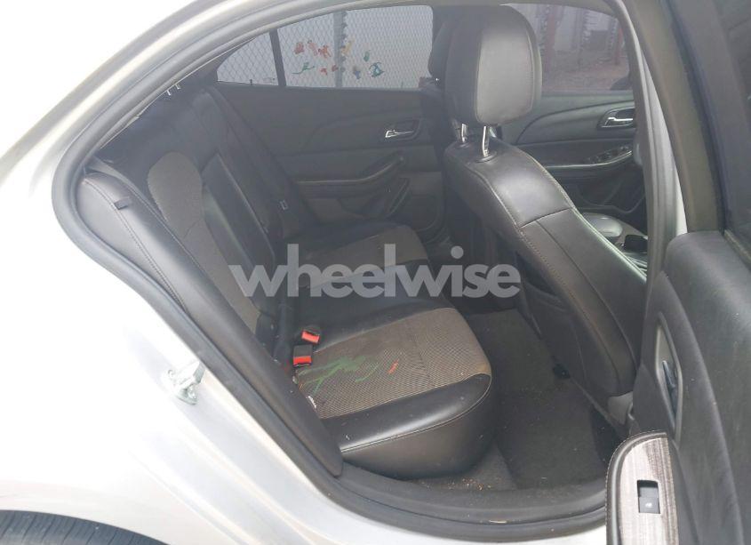 Photo 8 of 2015 Chevrolet Malibu 1LT (VIN 1G11C5SL7FF171410)