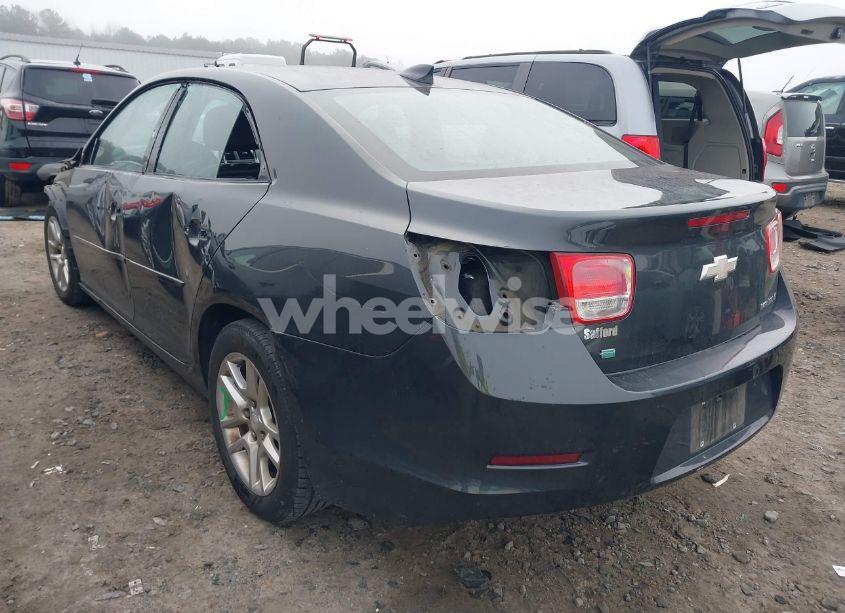 Photo 3 of 2015 Chevrolet Malibu 1LT (VIN 1G11C5SL7FF187400)
