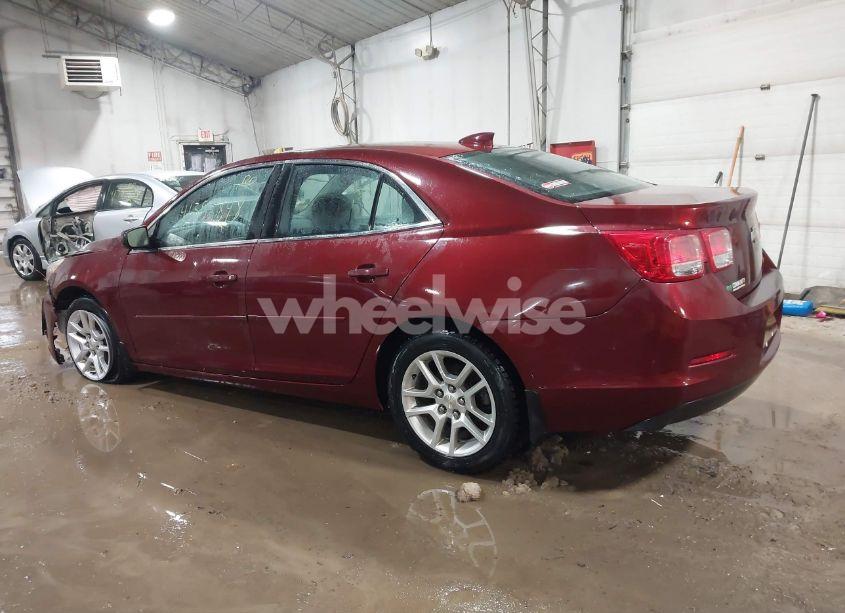 Photo 3 of 2015 Chevrolet Malibu 1LT (VIN 1G11C5SL7FF192595)