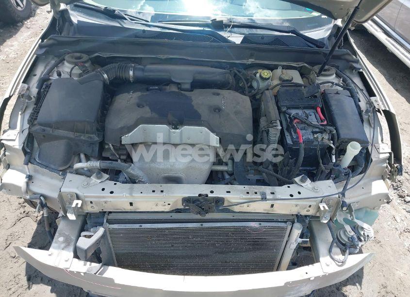 Photo 10 of 2015 Chevrolet Malibu 1LT (VIN 1G11C5SL7FF215650)