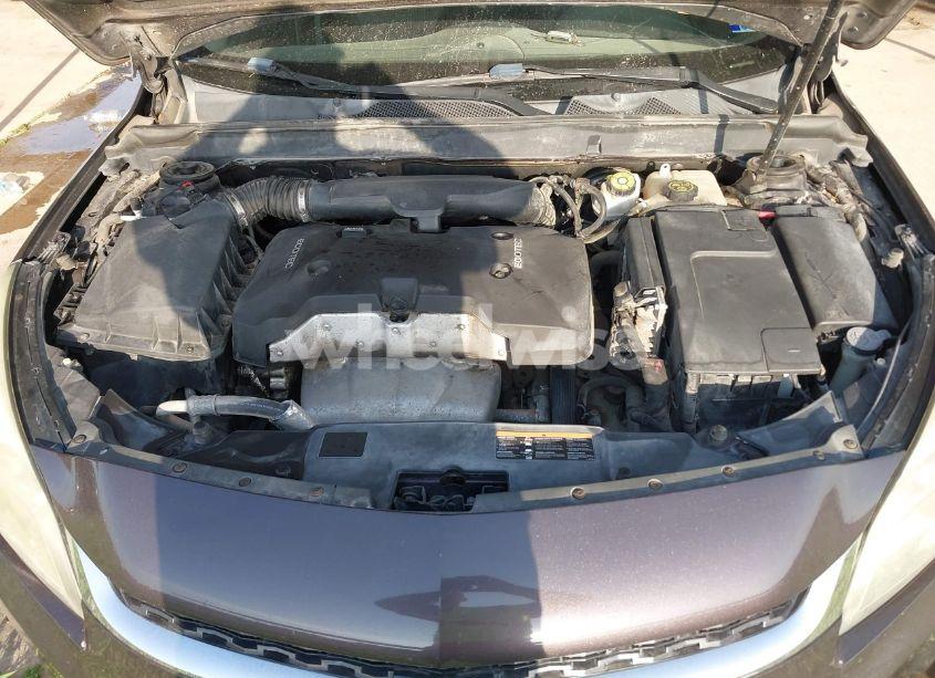 Photo 10 of 2015 Chevrolet Malibu 1LT (VIN 1G11C5SL7FF216152)