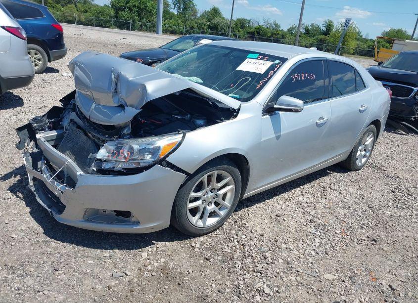 Photo 2 of 2015 Chevrolet Malibu 1LT (VIN 1G11C5SL7FF222548)