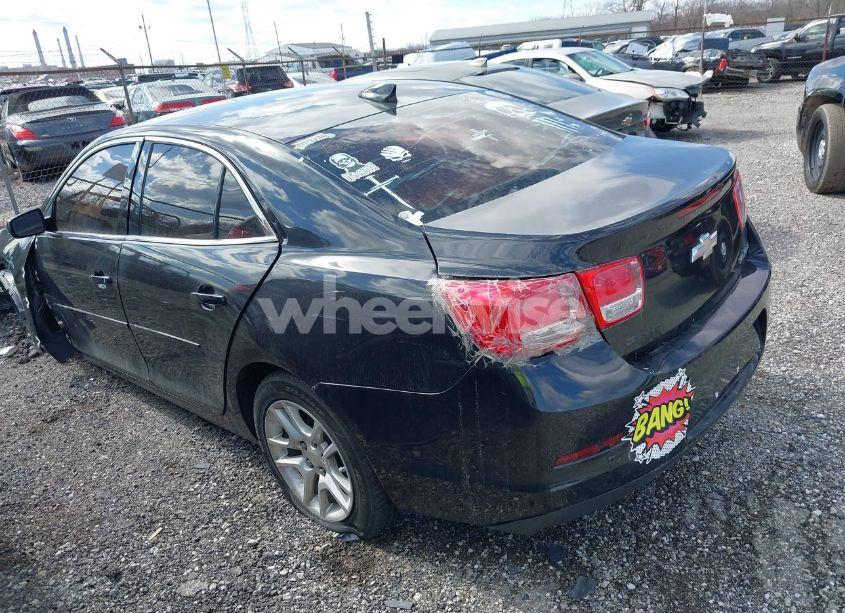 Photo 3 of 2015 Chevrolet Malibu 1LT (VIN 1G11C5SL7FF226163)