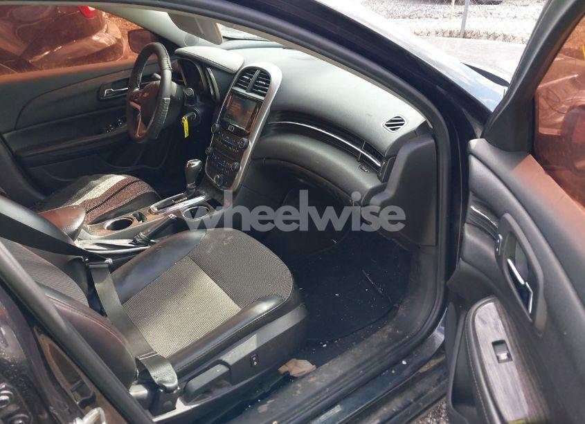 Photo 5 of 2015 Chevrolet Malibu 1LT (VIN 1G11C5SL7FF226163)