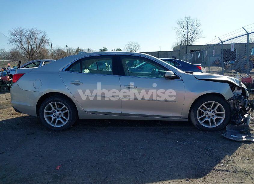 Photo 13 of 2015 Chevrolet Malibu 1LT (VIN 1G11C5SL7FF311701)