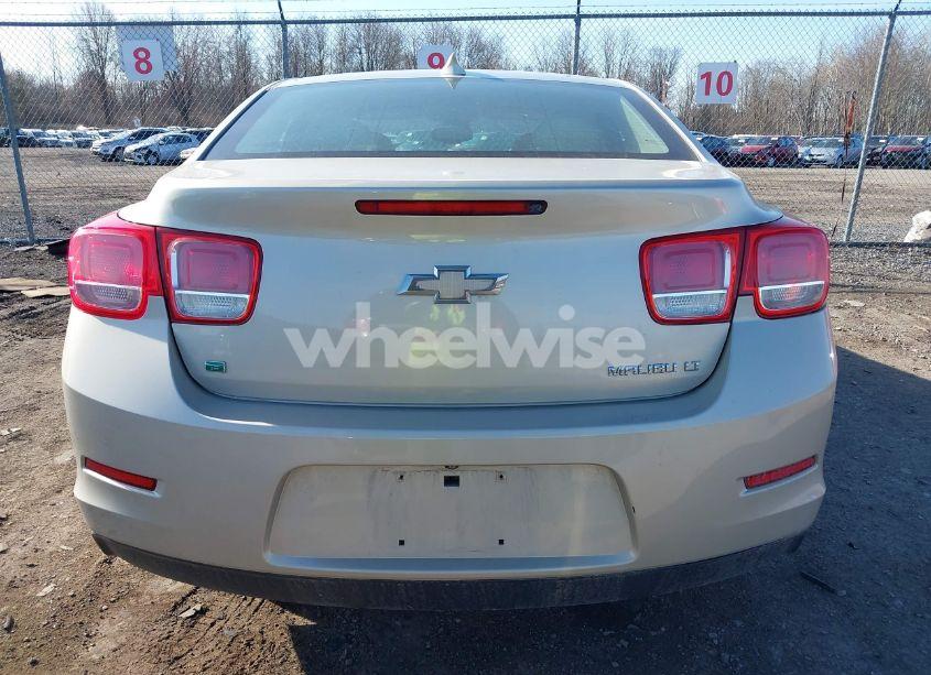 Photo 16 of 2015 Chevrolet Malibu 1LT (VIN 1G11C5SL7FF311701)