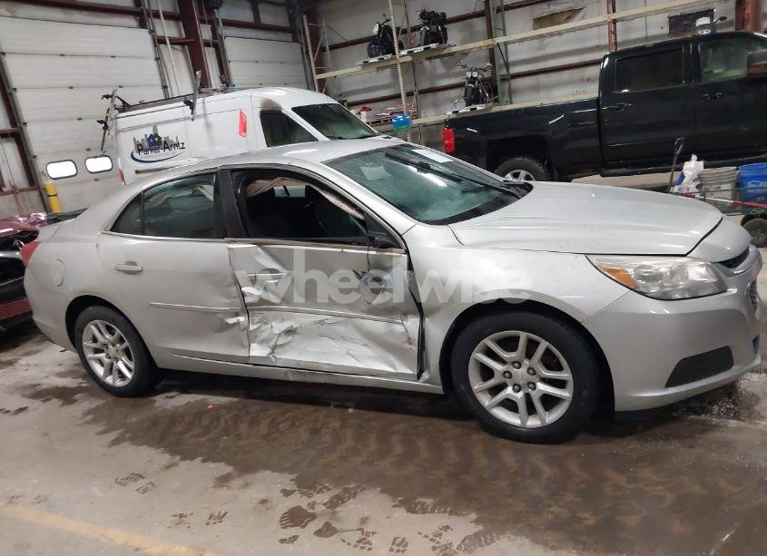 Photo 13 of 2015 Chevrolet Malibu 1LT (VIN 1G11C5SL7FF323492)
