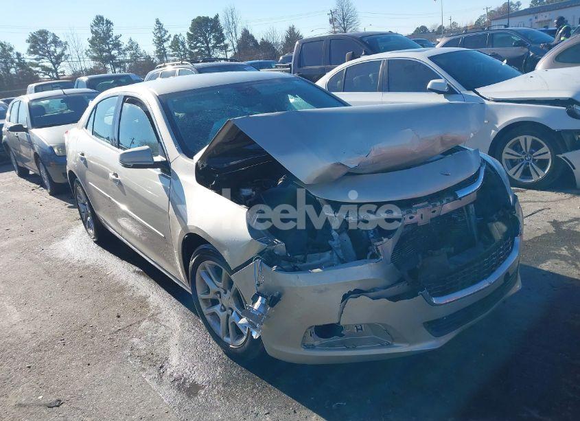 2015 Chevrolet Malibu 1LT (VIN 1G11C5SL7FF347324) main photo