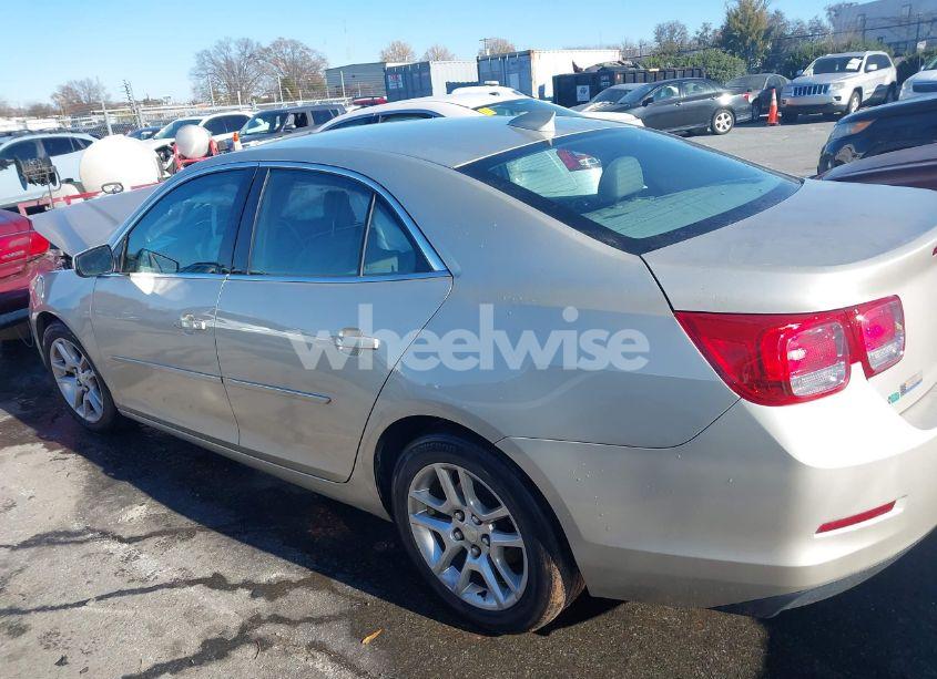Photo 13 of 2015 Chevrolet Malibu 1LT (VIN 1G11C5SL7FF347324)