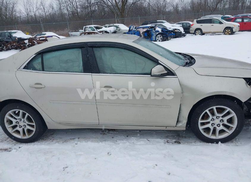 Photo 14 of 2015 Chevrolet Malibu 1LT (VIN 1G11C5SL7FF348201)