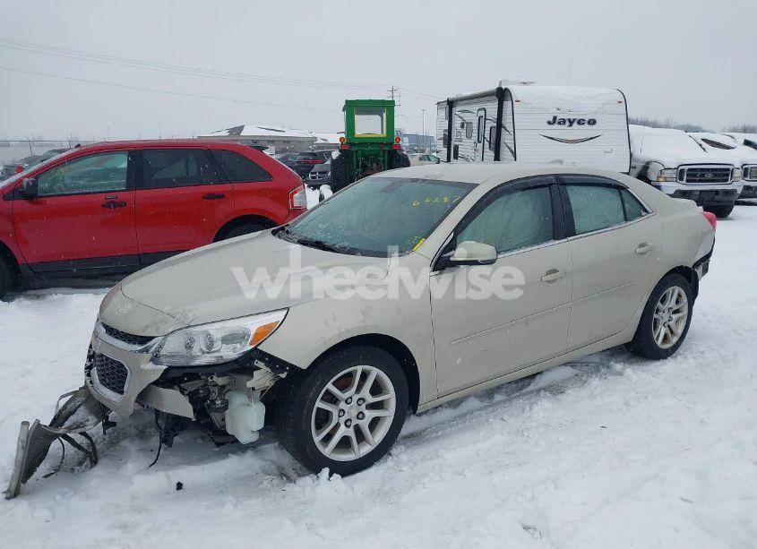 Photo 2 of 2015 Chevrolet Malibu 1LT (VIN 1G11C5SL7FF348201)