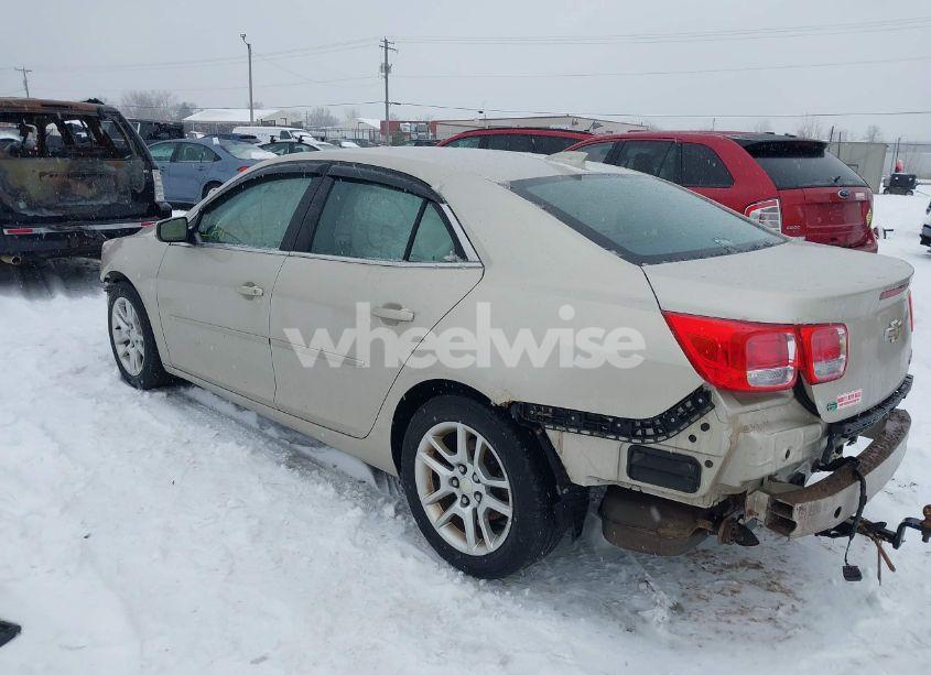 Photo 3 of 2015 Chevrolet Malibu 1LT (VIN 1G11C5SL7FF348201)