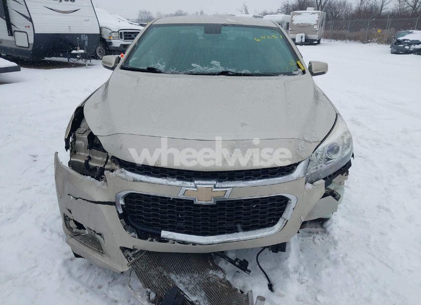 Photo 6 of 2015 Chevrolet Malibu 1LT (VIN 1G11C5SL7FF348201)