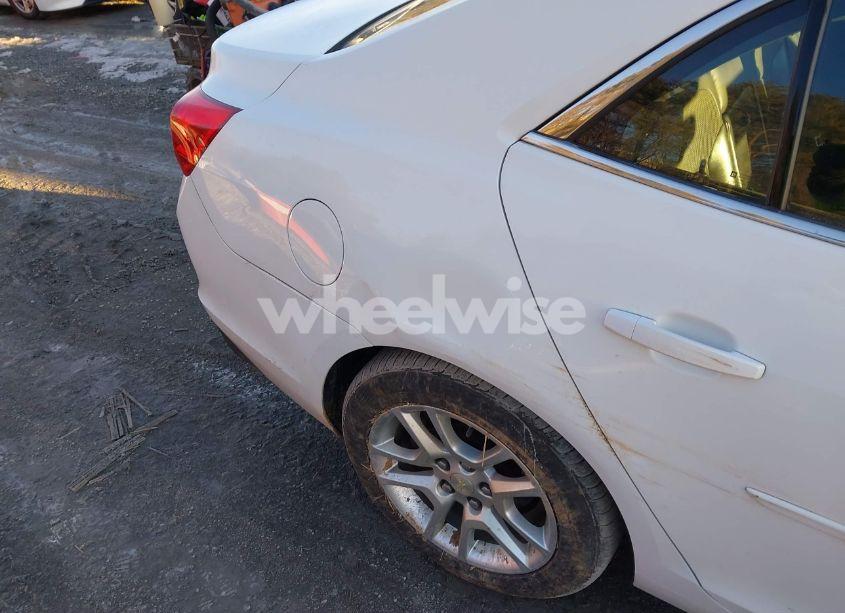 Photo 17 of 2015 Chevrolet Malibu 1LT (VIN 1G11C5SL7FU121523)