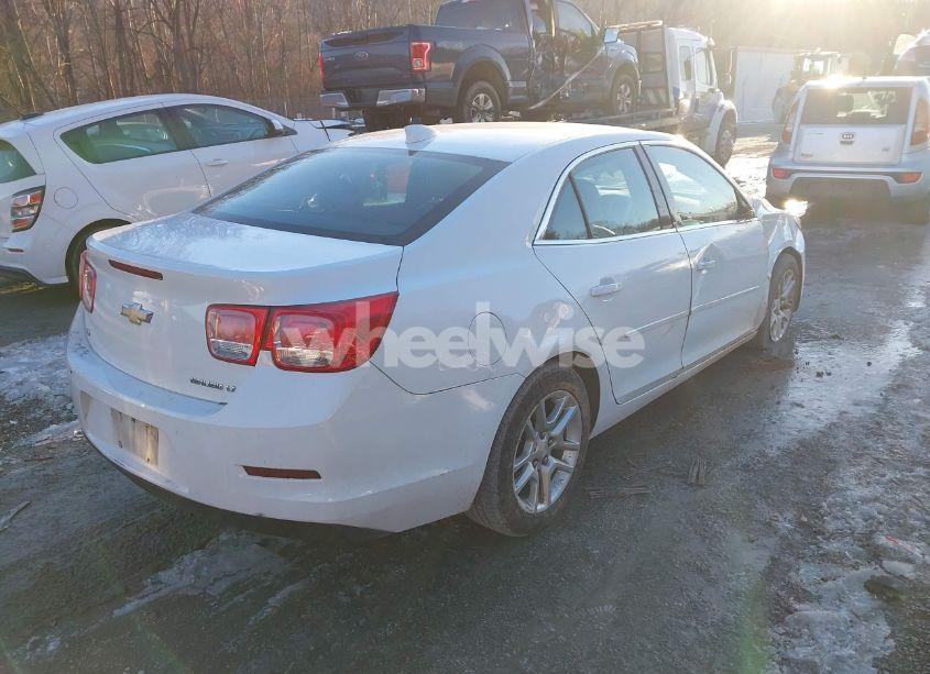 Photo 4 of 2015 Chevrolet Malibu 1LT (VIN 1G11C5SL7FU121523)