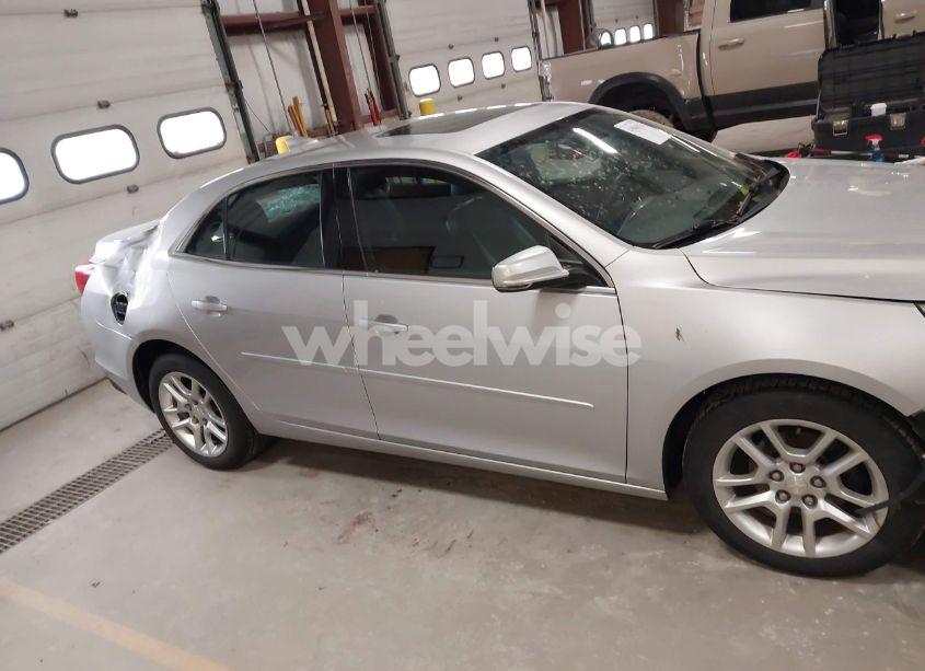 Photo 13 of 2015 Chevrolet Malibu 1LT (VIN 1G11C5SL7FU144011)