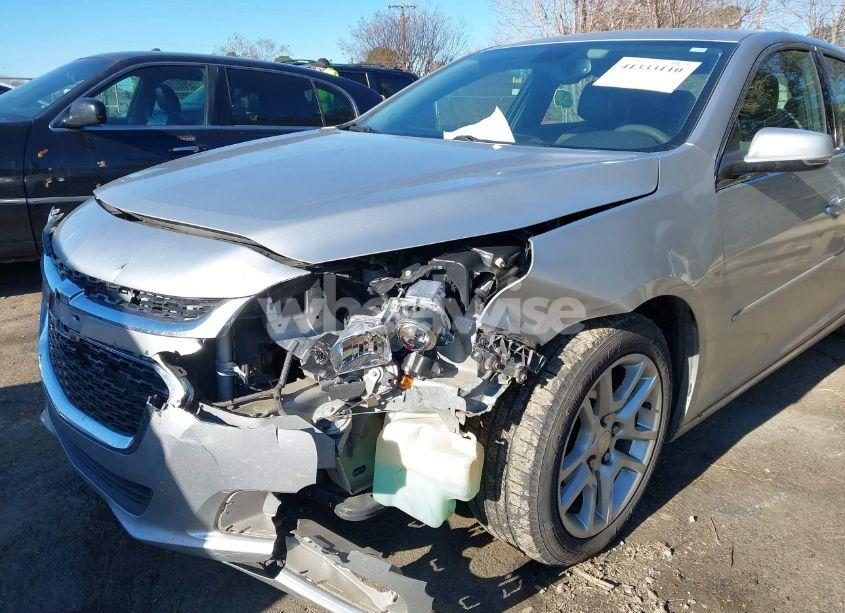 Photo 6 of 2015 Chevrolet Malibu 1LT (VIN 1G11C5SL7FU145384)