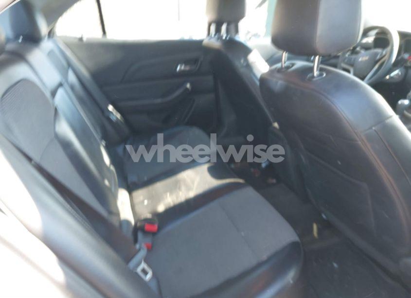 Photo 8 of 2015 Chevrolet Malibu 1LT (VIN 1G11C5SL7FU145384)