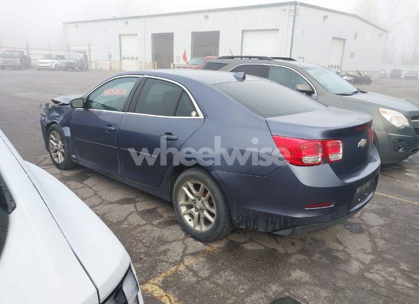Photo 3 of 2014 Chevrolet Malibu 1LT (VIN 1G11C5SL8EF111327)