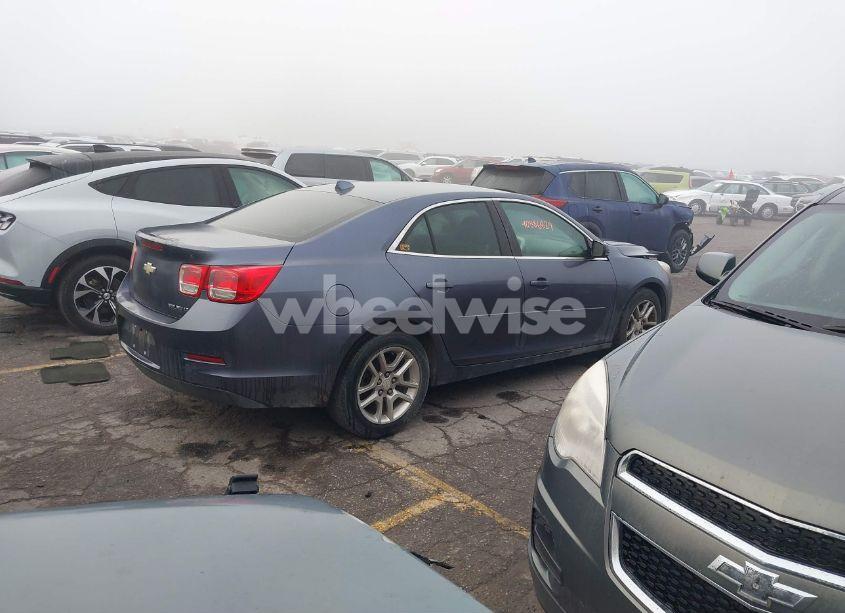 Photo 4 of 2014 Chevrolet Malibu 1LT (VIN 1G11C5SL8EF111327)